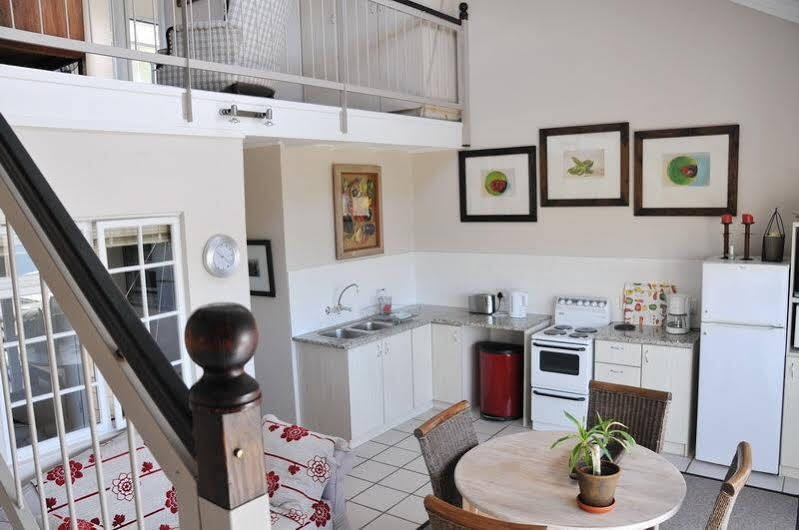 Guadeloupe Self Catering Apartment Knysna Exterior photo